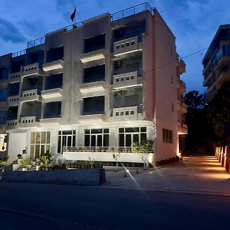 Residence David Влёра Экстерьер фото